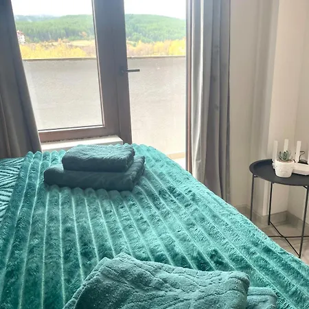 Modern Mountain Retreat Apartament *